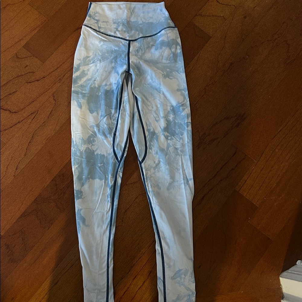 Women's Blue Tie-Dye Leggings
